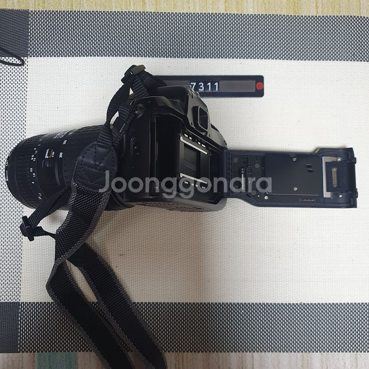 니콘 F 50 필름카메라 70-300미리 줌렌즈--5