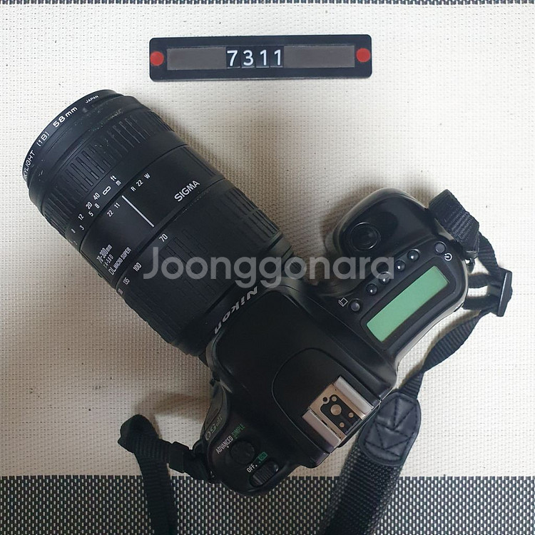 니콘 F 50 필름카메라 70-300미리 줌렌즈--2