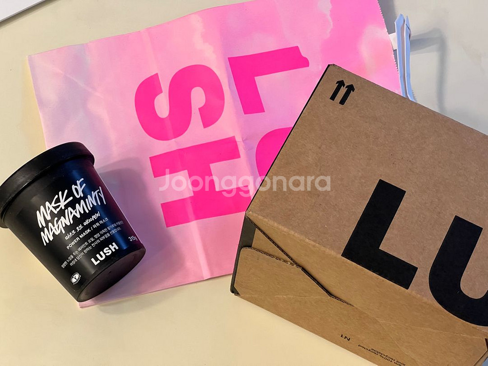 러쉬 LUSH 마스크오브매그너민티 315g 박스+종이백--1