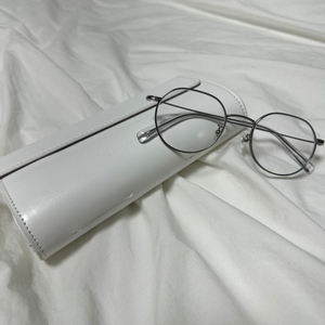 퍼블릭비컨 안경 남녀공용 패션 실버 안경