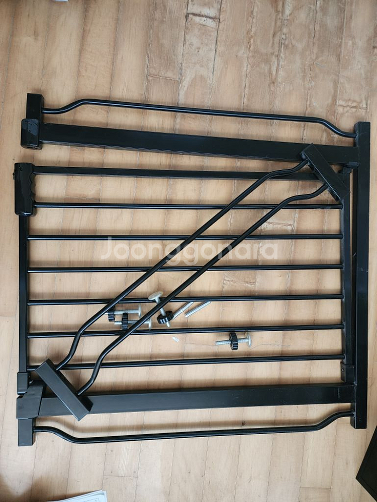 애완동물용 펜스 판매합니다.--2