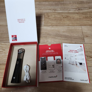 메디큐브 에이지알 부스터 힐러