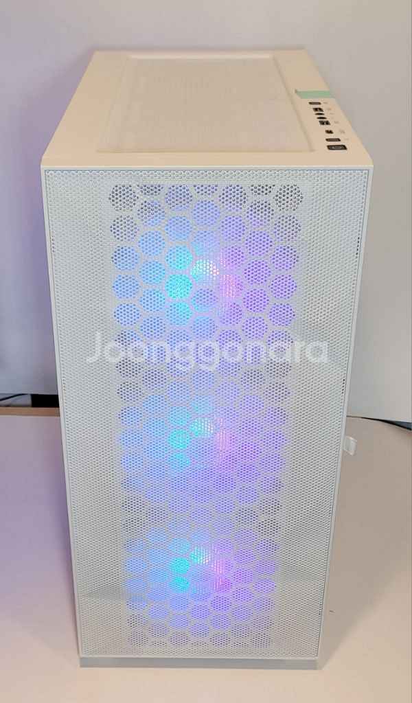 13600KF RTX3070TI 수랭 방송 게이밍컴퓨터--4
