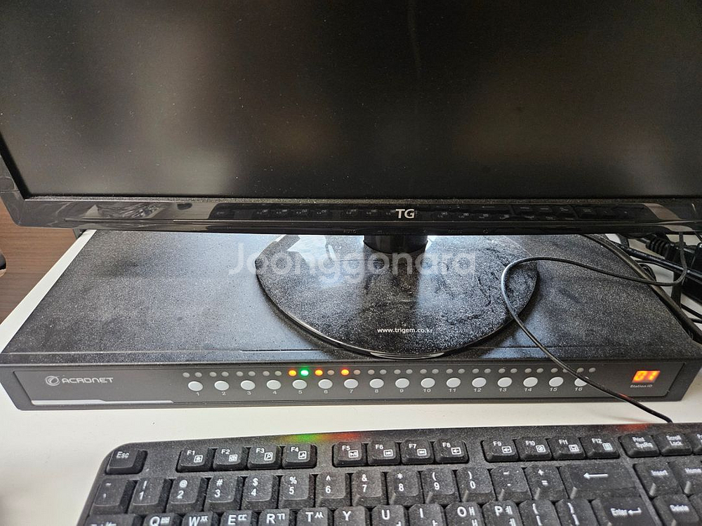 아크로넷 KXM-0116 16포트 VGA KVM 스위치--0