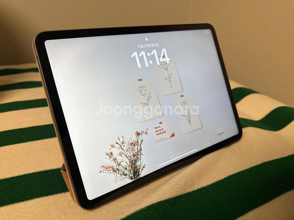 아이패드11인치 M1+애플펜슬+키보드k380 팝니다--0