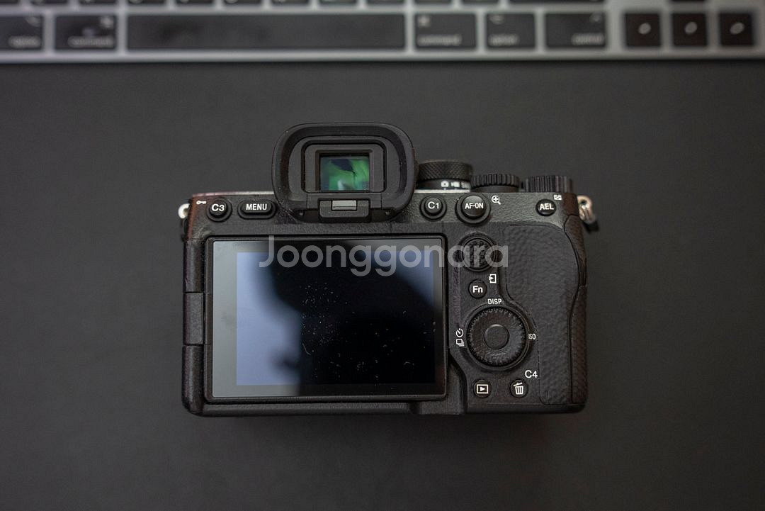 Sony a7m4 + falcam 풀 케이지--5
