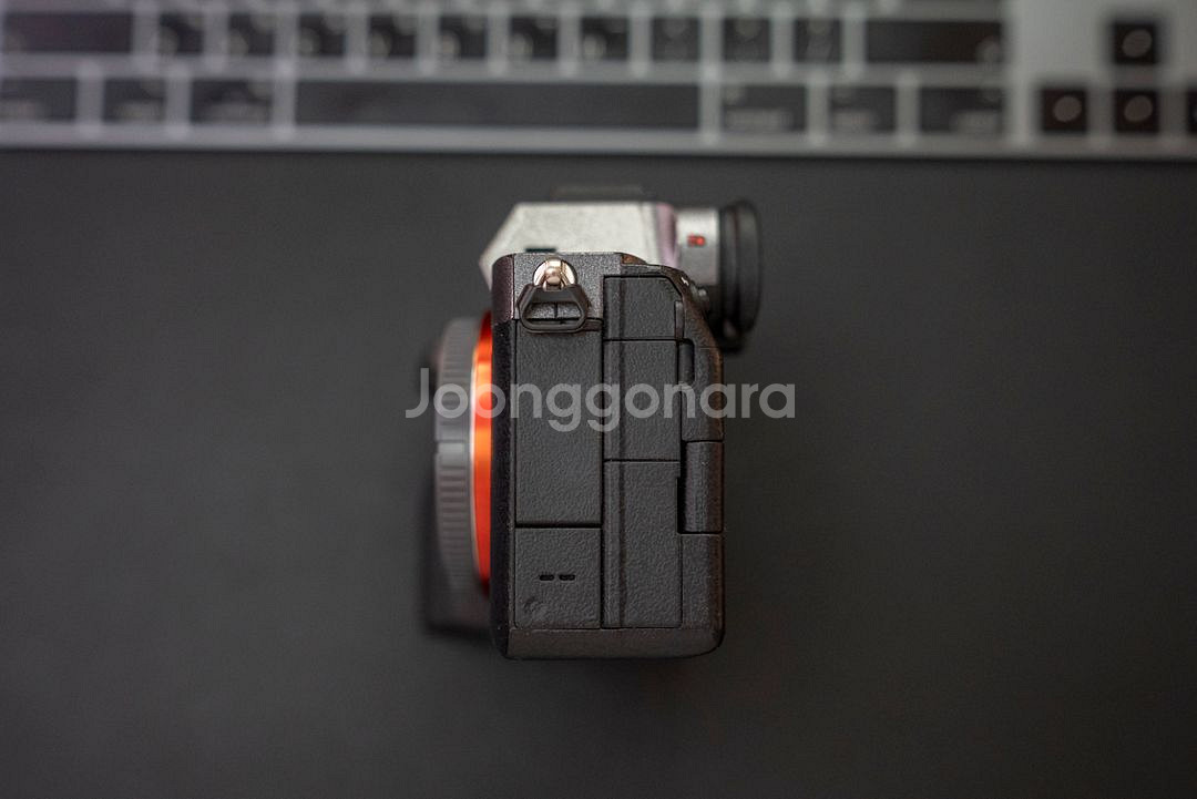 Sony a7m4 + falcam 풀 케이지--4