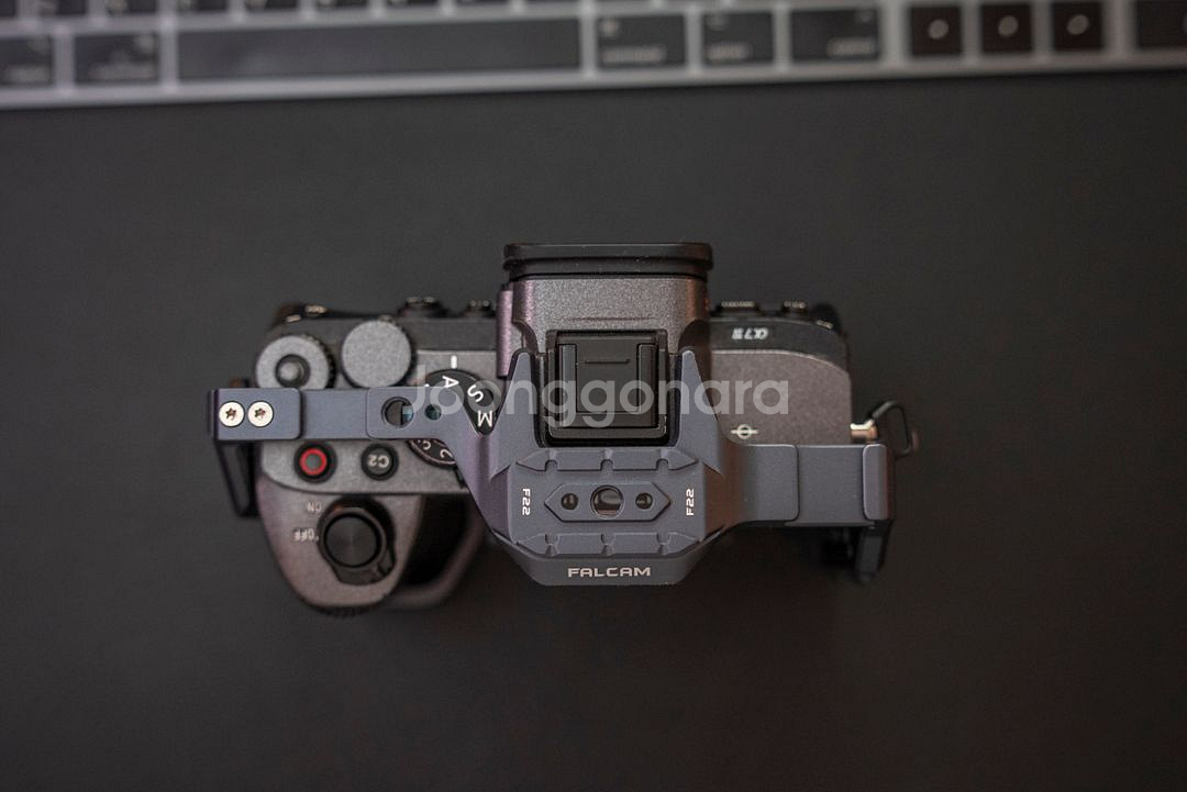 Sony a7m4 + falcam 풀 케이지--7