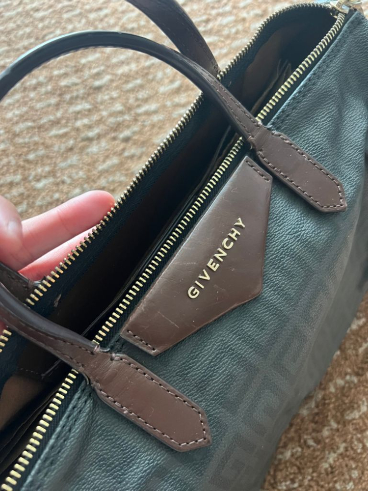 지방시 토트백 상태좋아요--1