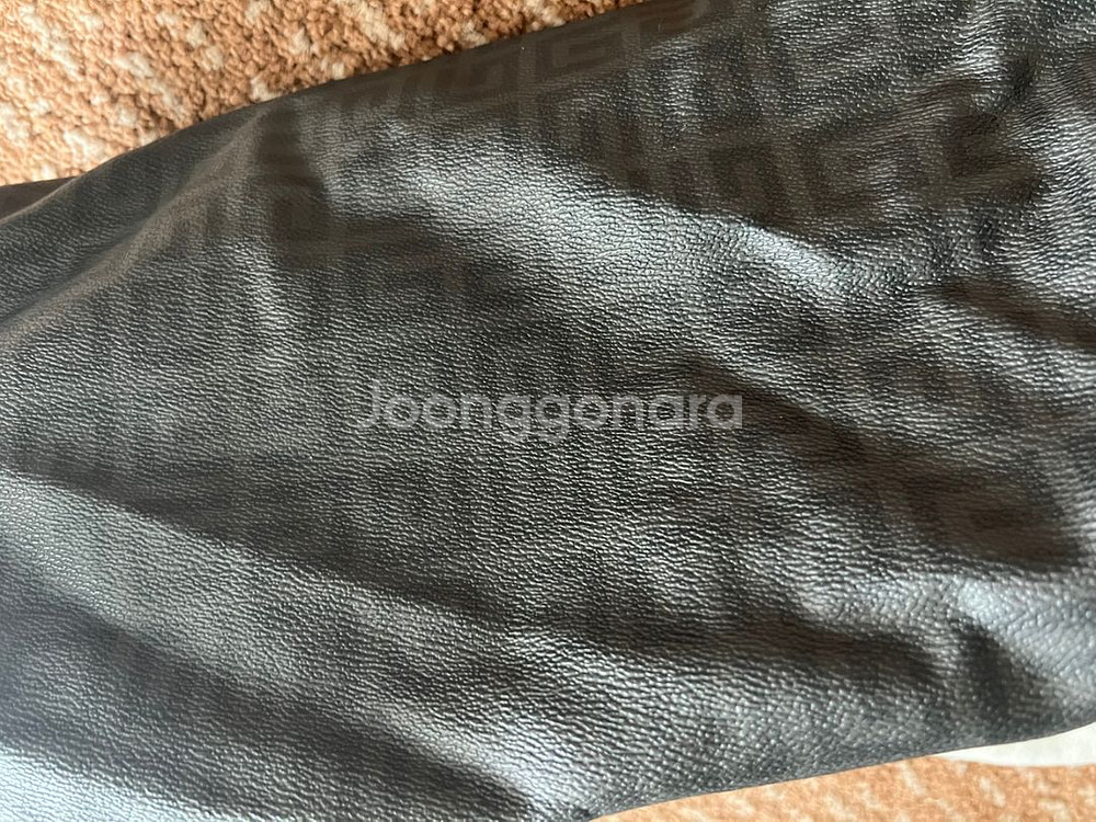 지방시 토트백 상태좋아요--4