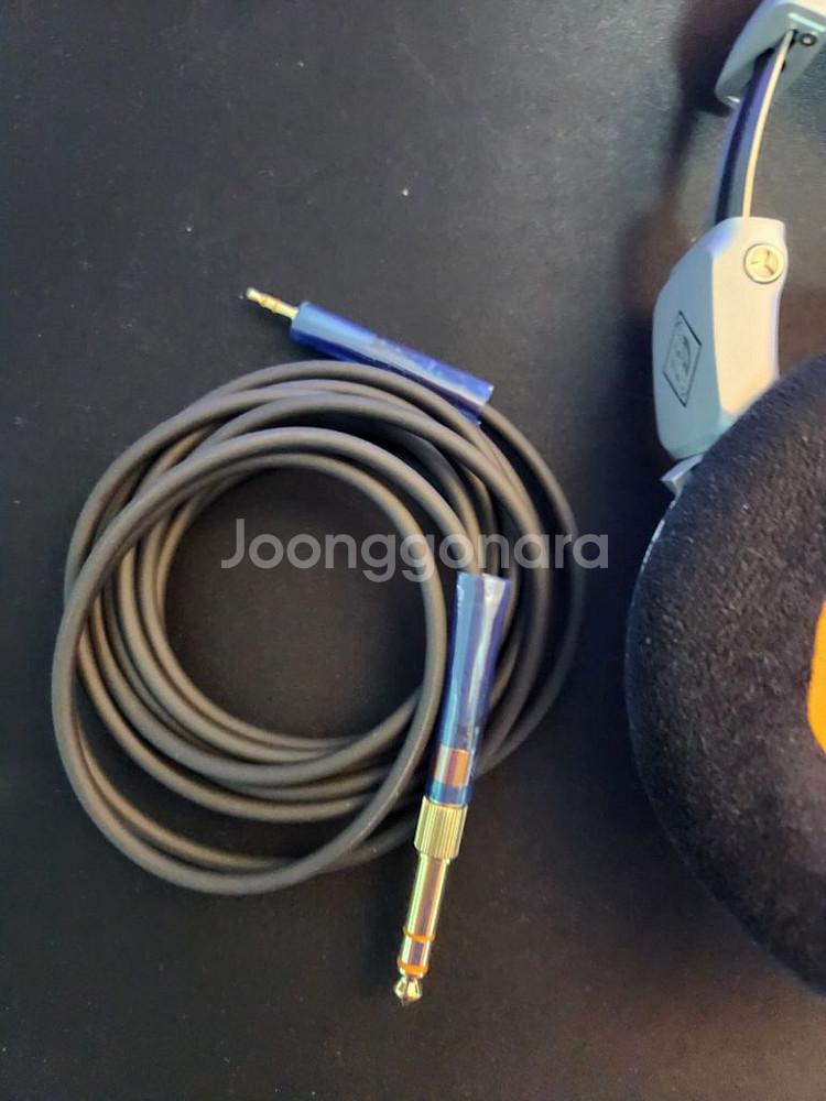 노이만 Neumann ndh 30 모니터링 헤드폰--3