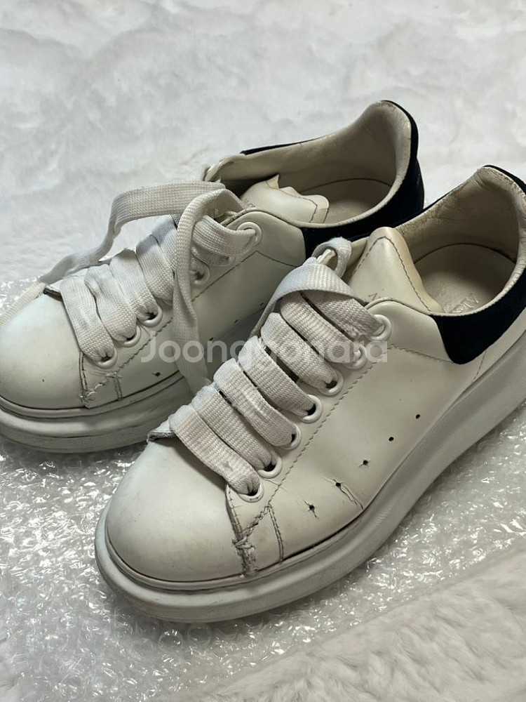 [정품]알렉산더맥퀸 225size--2