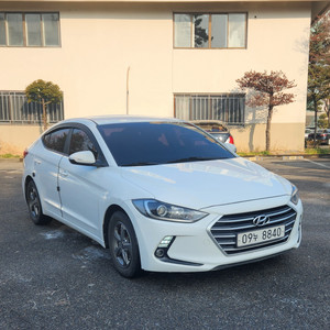 Hyundai avante ad 2016