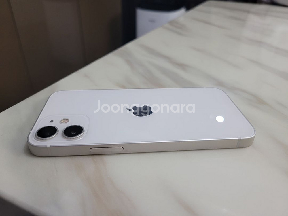 아이폰12미니 256 화이트입니다--1