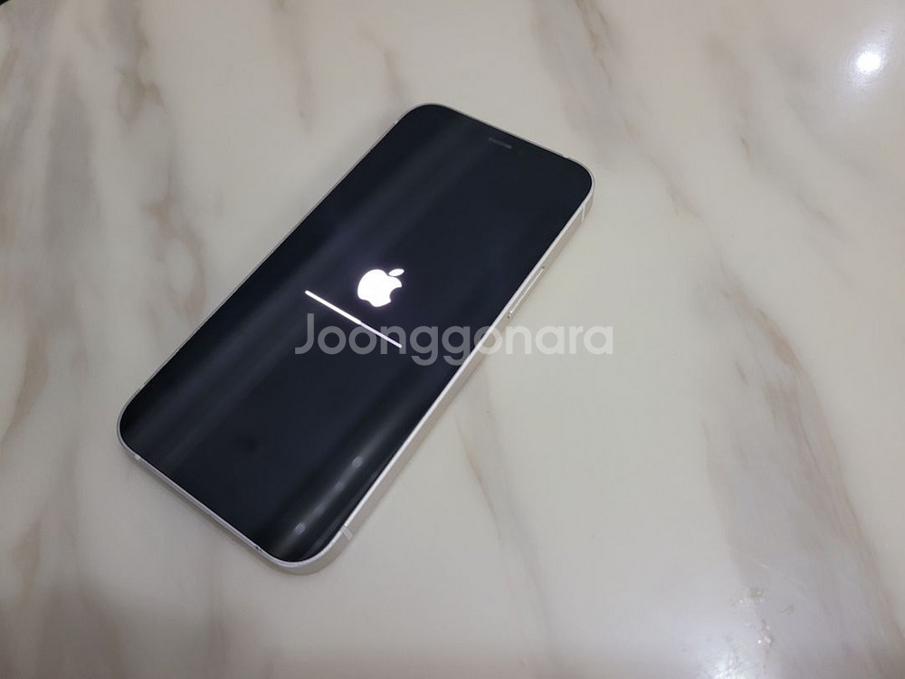 아이폰12미니 256 화이트입니다--5