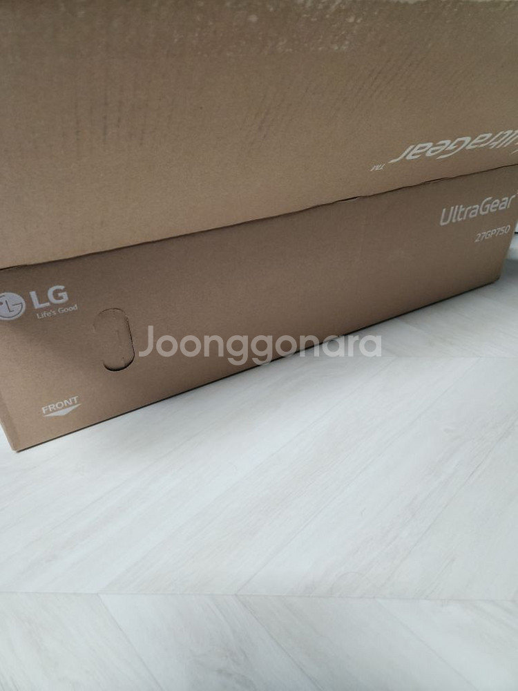 2달된 27GP750--3