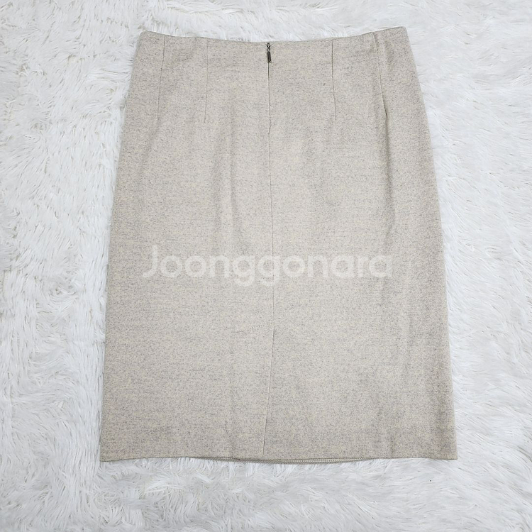 막스마라(MaxMara) 미디 스커트--1