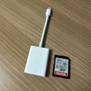 애플 정품 USB-C-SD 카드 리더기