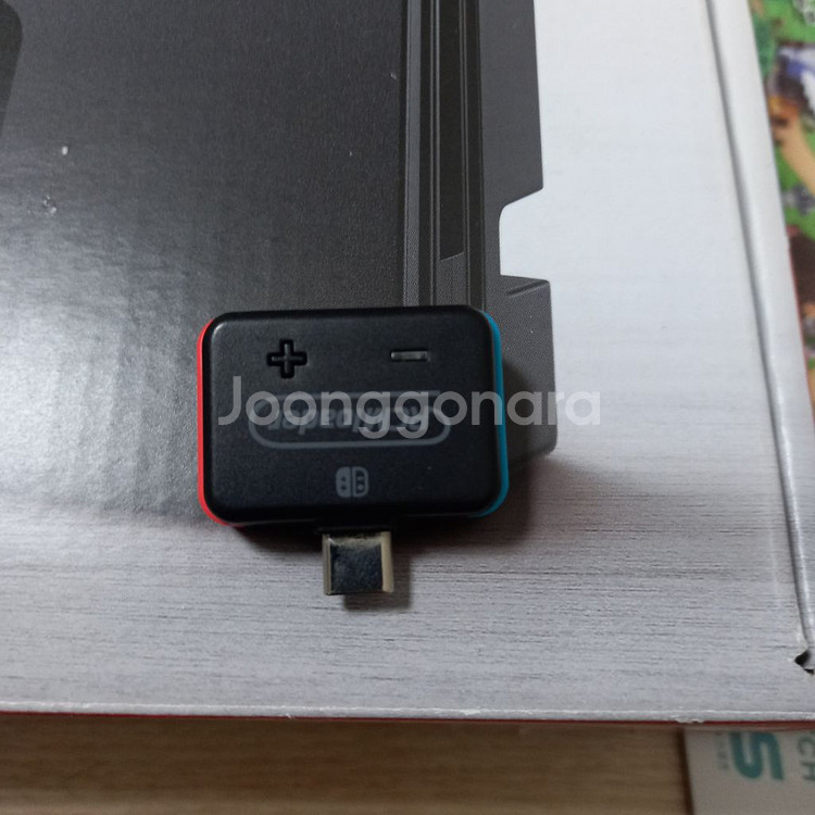 닌텐도 스위치 256기가 풀구성 조이콘포함--5