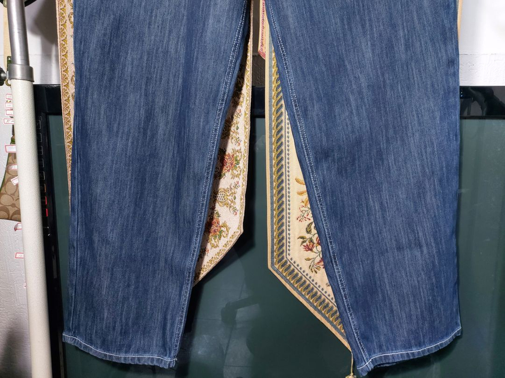 M code 테이퍼드 루즈핏 청바지 새상품 이미지