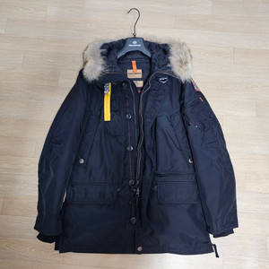 PARAJUMPERS 파라점퍼스 코디악 패딩 M사이즈
