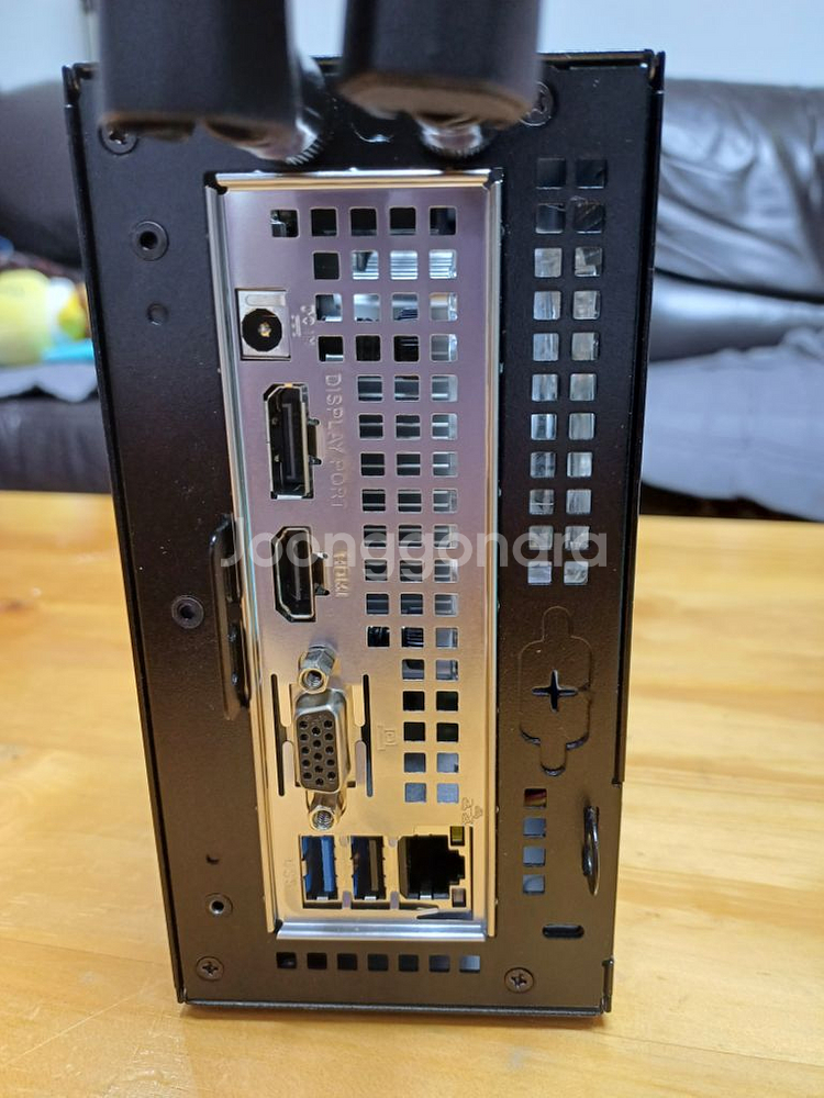 deskmini 5600g--3