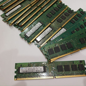 삼성 pc메모리 1G PC2 6400UDDR2 1GB