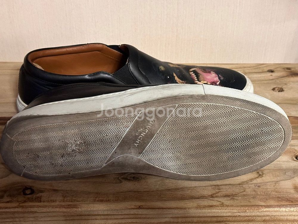 지방시 롯트와일러 스니커즈--2