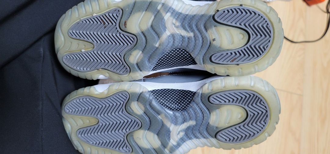 나이키 에어조단11 로우 쿨 그레이 230 이미지