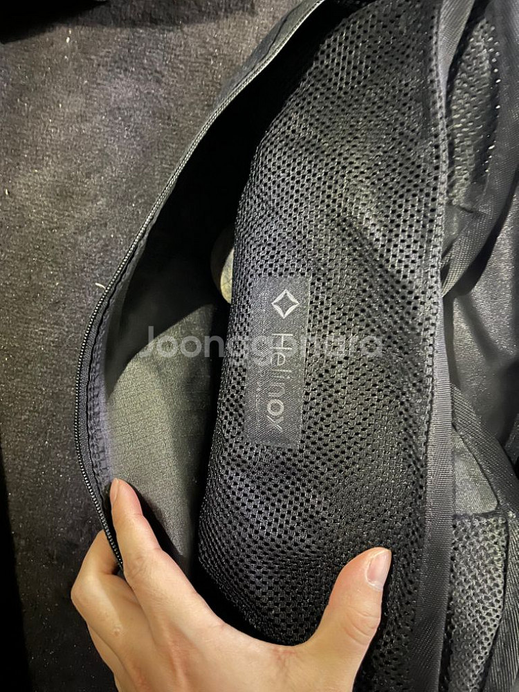 헬리녹스 체어원 엑스라지 블랙아웃 에디션--2