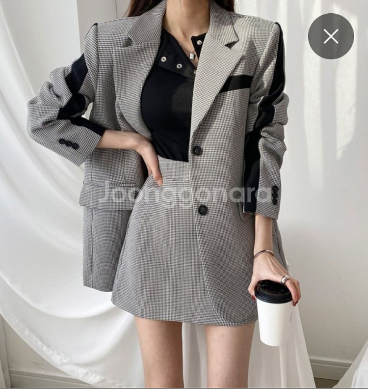 라인배색 자켓(새상품)--4