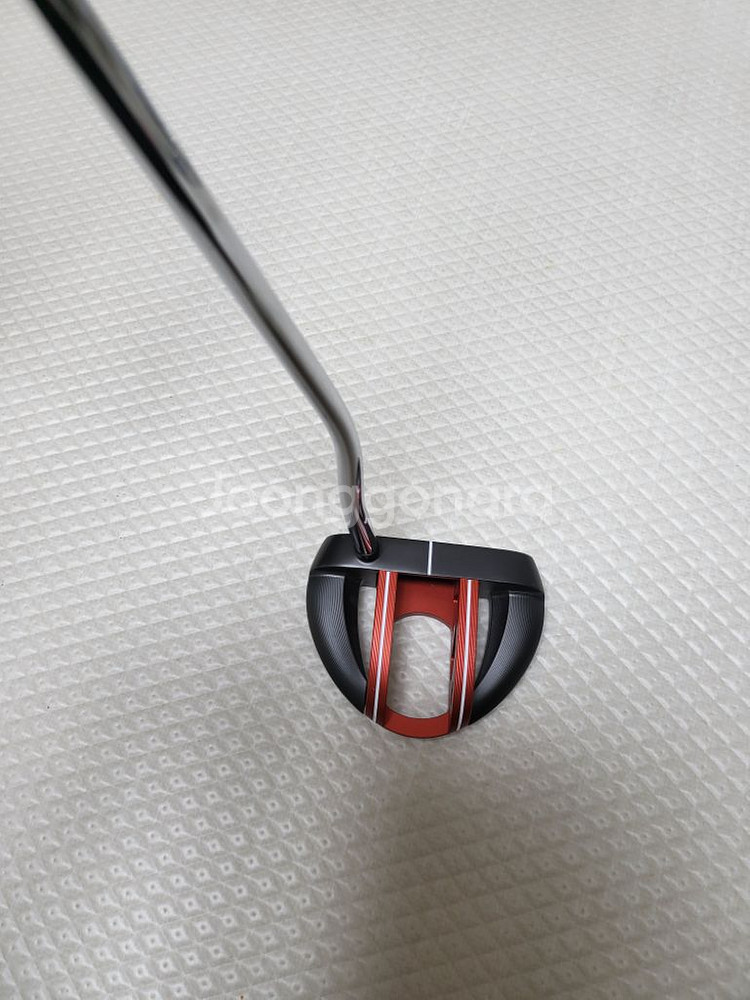 오디세이 exo 로시 퍼터(33인치)--1