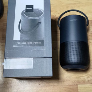 Bose portable home 스피커 네고가능