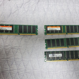 DDR1 램 4개 일괄로 팝니다.