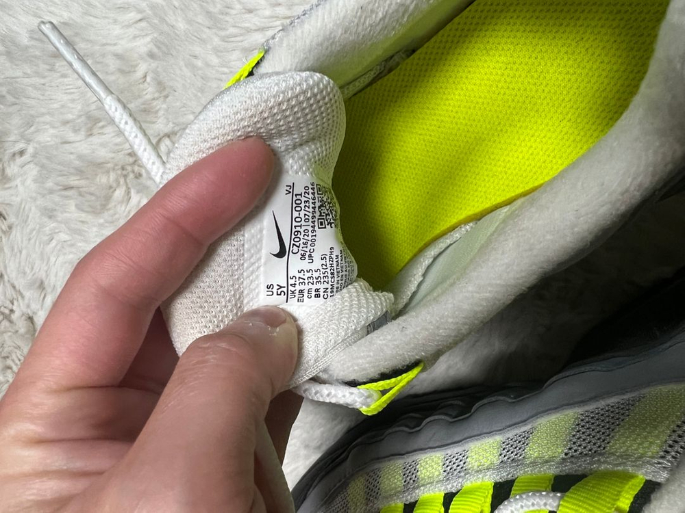 형광 에어맥스 95 여성 235--4