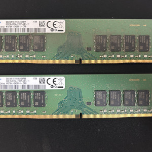 [중고] 삼성 DDR4 8GB RAM 2개팝니다.