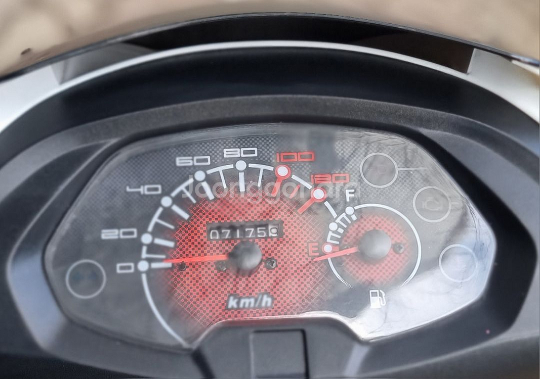 2021년식 KR 파트너 100CC 수냉식 스쿠터100--5