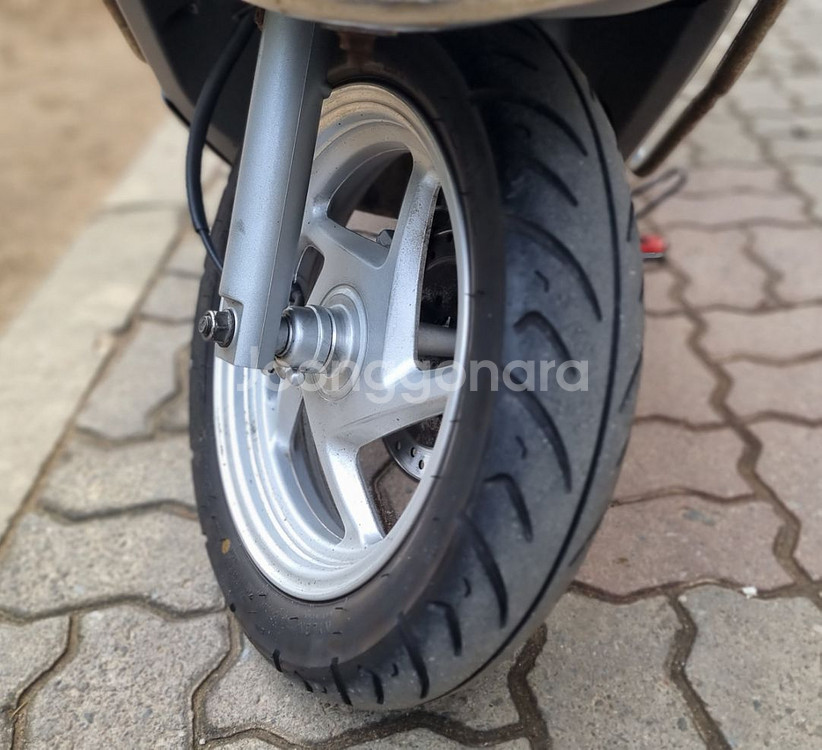 2021년식 KR 파트너 100CC 수냉식 스쿠터100--3