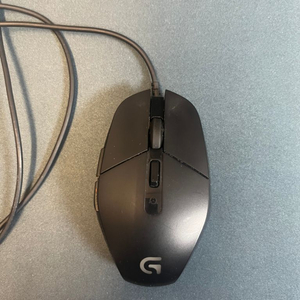 로지텍 g302