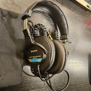 소니 Sony MDR-7506 모니터링 헤드폰