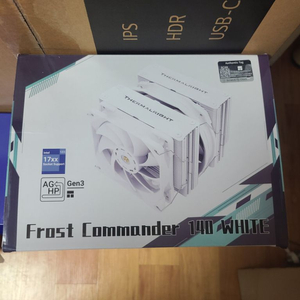 thermalright 140 white 쿨러판매합니다