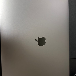 맥북프로 2019 (i7 / 512GB / 스페이스그레