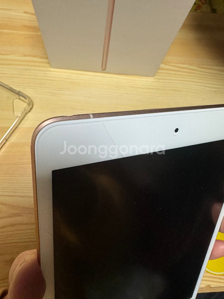 아이패드 미니5 로즈골드64g 셀룰러(액정 살짝 파손)--3