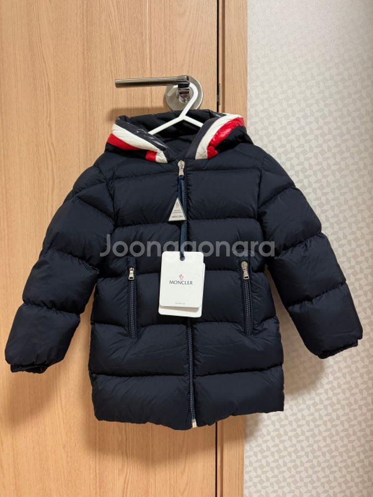 몽클레어 키즈 패딩 3A 새제품--1