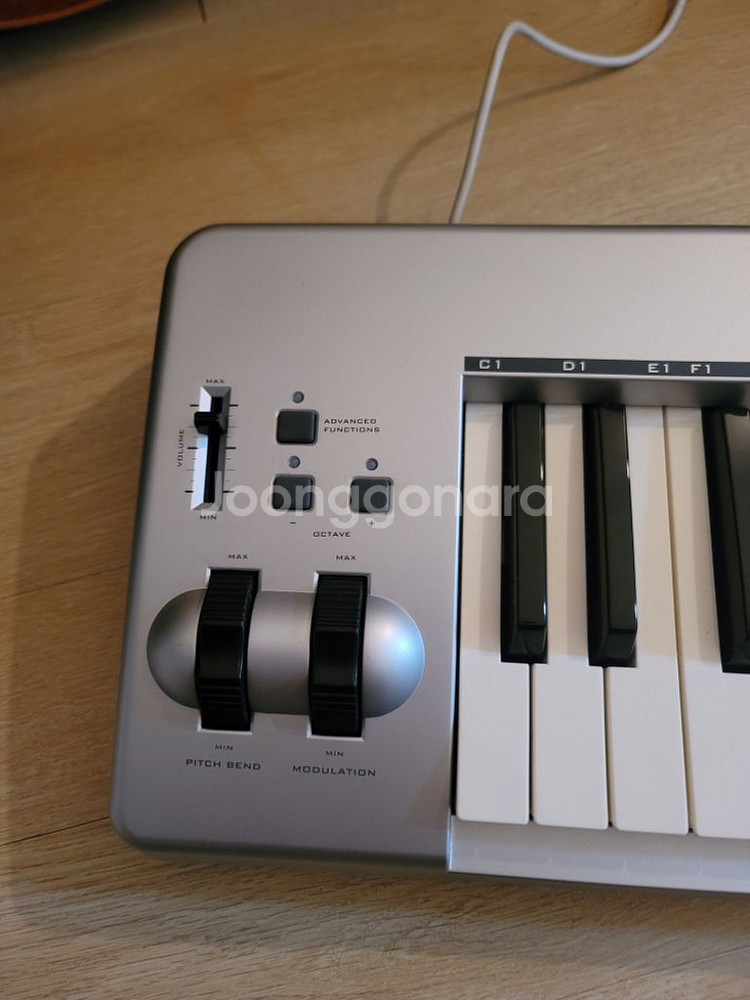 m audio keystation e61 마스터키보드--1