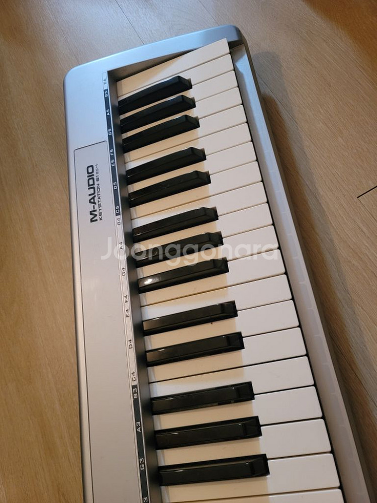 m audio keystation e61 마스터키보드--2