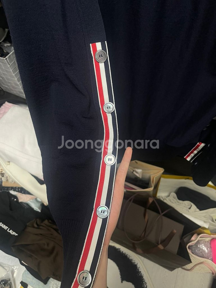 정품 톰브라운 사선 울 가디건 2 사이즈 남녀공용--4