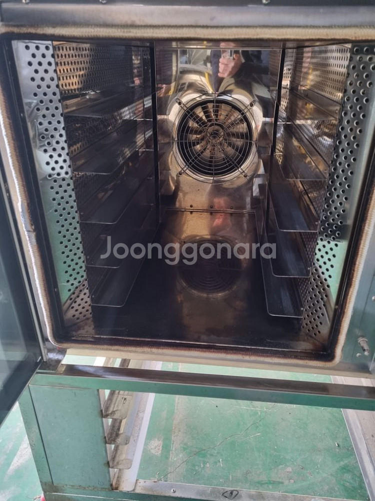 상태 좋은 월드 셰이키 멀티 오븐 판매합니다.--4