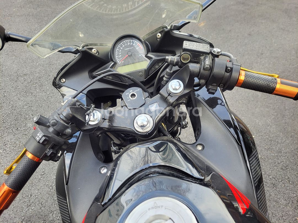 혼다 CBR125R--7