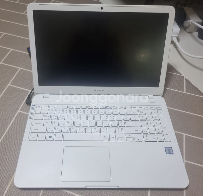 삼성노트북 15인치 NT550EBE-k34팝니다--0